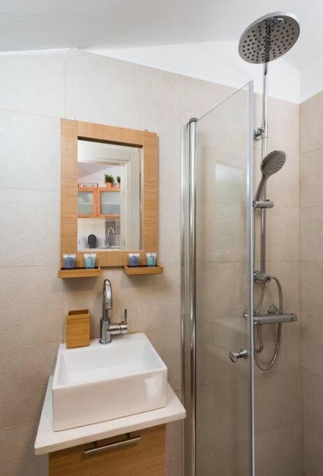 Ovadia Somech #4 Apartment Йерусалим Екстериор снимка